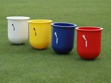 Plastic broken tee caddies