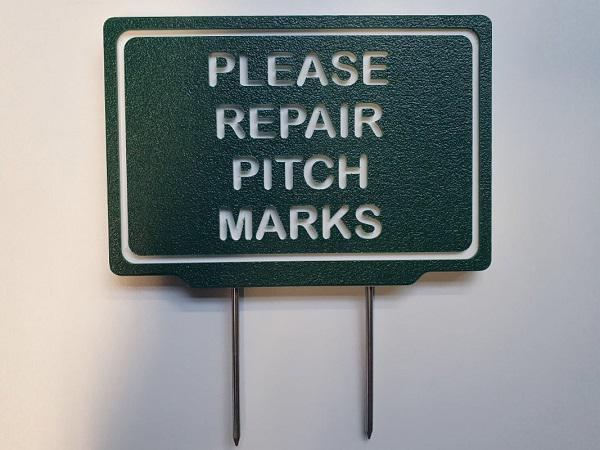 EAGLE sign 30*20 cm green-white<br>1-sided PLEASE REPAIR PITCH MARKS
